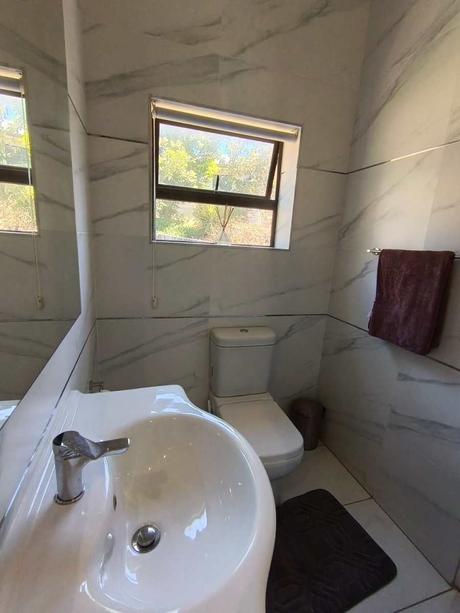 4 Bedroom Property for Sale in Knysna Heights Western Cape